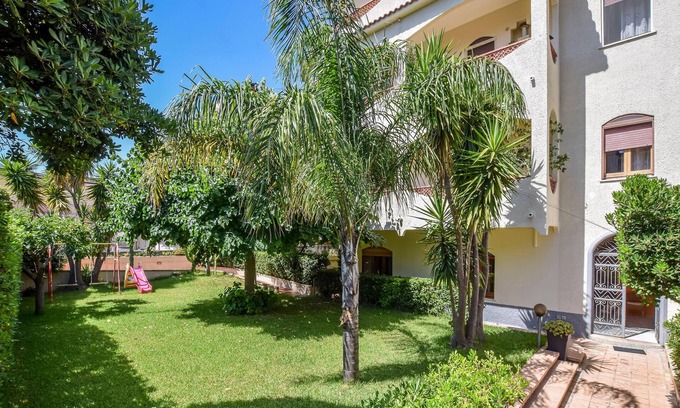 Guardavalle Marina Apartment | Cozy apartment in central location for your fantastic vacation by the sea.