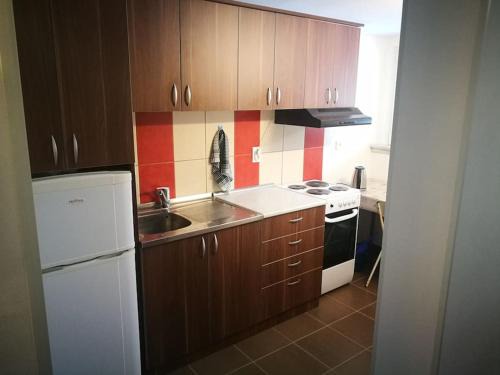 Kac Apartment | Cozy apartment for short term rent.