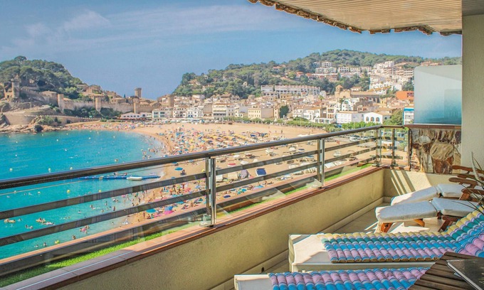 Tossa de Mar Apartment | Cozy apartment in Tossa de Mar