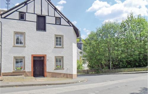Mullenborn House | Cozy Apartment In Gerolstein-Müllenborn