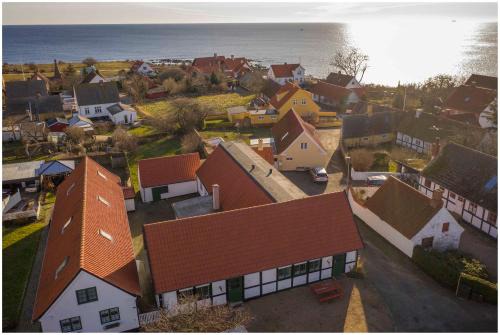 Svaneke Apartment | Cozy Apartment In Old Farm