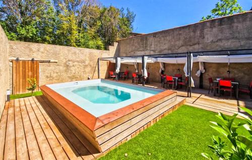 Saint-Chinian Apartment | Cozy Apartment In Saint Chinian