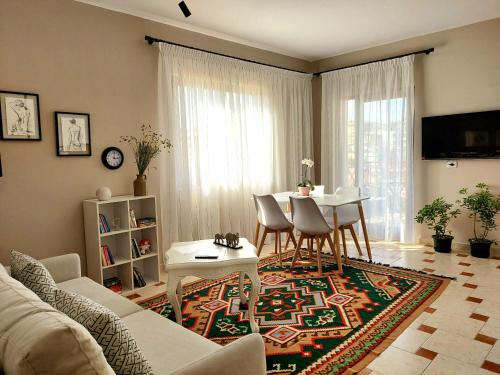 Blloku Apartment | Cozy apartment in the heart of Bllok