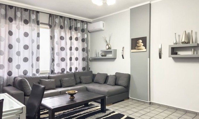 Tirana Apartment | Cozy Apartment near Lake of Tirana