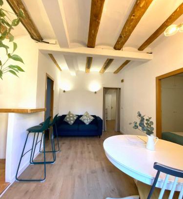 Old Town Apartment | Cozy Apartment Old Town Girona