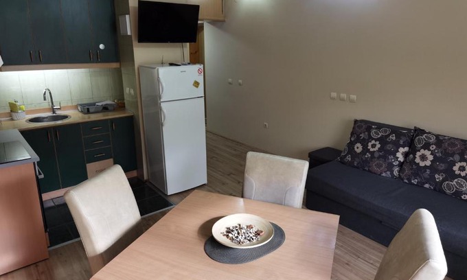 Jagodina Apartment | Cozy apartment sa parkingom pogodan za dnevni odmor