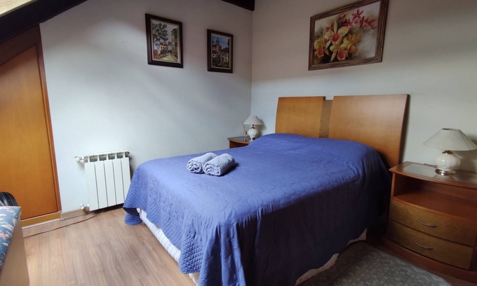 Planalto Apartment | Cozy Apt Christmas Light, sleeps 4