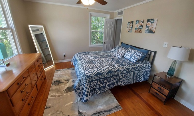 San Marco House | Cozy apt in San Marco! Close to Baptist hospital, downtown, Riverside