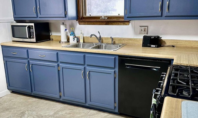 Lubec House | Cozy Arts & Crafts Home in the Heart of Lubec! Walk to all local amenities.