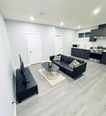 West Edmonton House | Cozy Basement Retreat