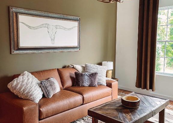North Nashville House | Cozy Cabin - 2 Miles to Broadway & Free Parking