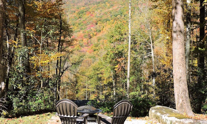 Robbinsville Cabin | Cozy cabin w/babbling creek, mountain view & fast Wi-fi, available Oct 13-16