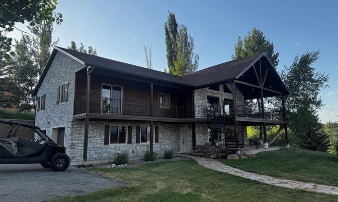 Fish Haven Cabin | Cozy cabin with AC, Wi-Fi and view of Bear Lake in charming Fish Haven, Idaho