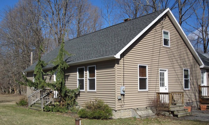 Catskill House | Cozy Cape, Perfectly Located - Hits, Saugerties, Woodstock