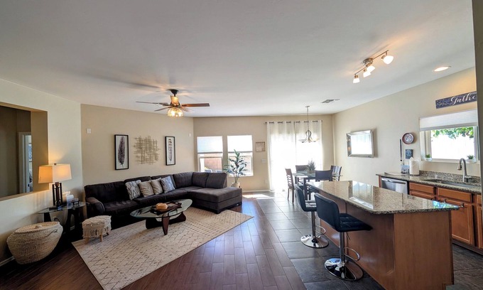 Rancho Vistoso House | Cozy Casa on cul-de-sac corner lot, heated spa, bring your fur baby!
