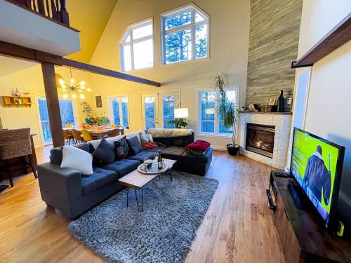 Saint-Alphonse-Rodriguez Ski Chalet | Cozy Chalet