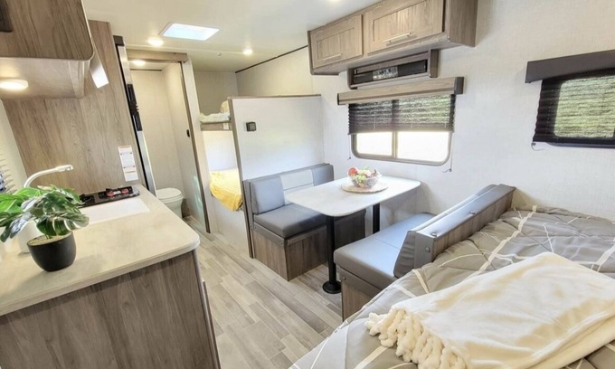 Boise House | Cozy & Clean Glamping Retreat~Private Location~WiFi~5 mins From Meridian Village