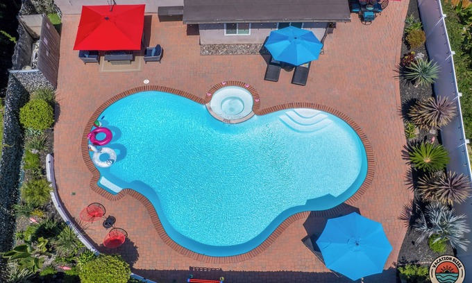 Fire Mountain House | Cozy Coastal Hangout-Pool, Spa & Game Night Ready!