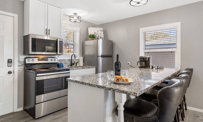 Kimberling City Condo | Cozy Condo on Table Rock-Great Views-Free Tickets-Boat Dock
