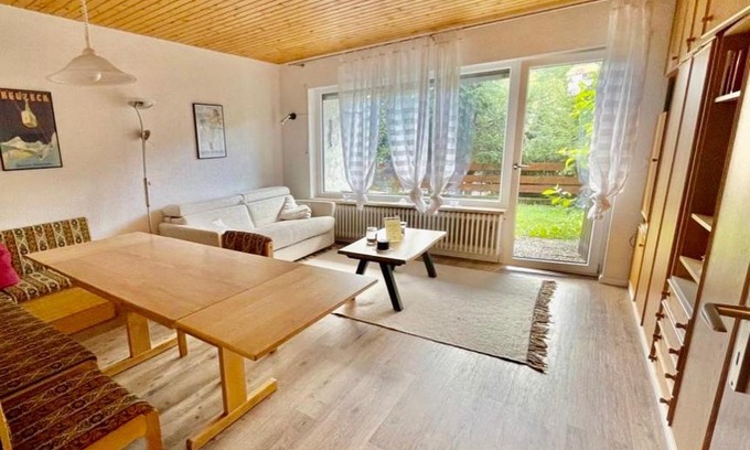 Todtnauberg Apartment | Cozy Condo, Ski in and Out