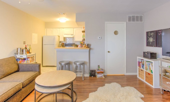 Fort Worth Apartment | Cozy, convenient condo in the heart of Fort Worth's cultural district