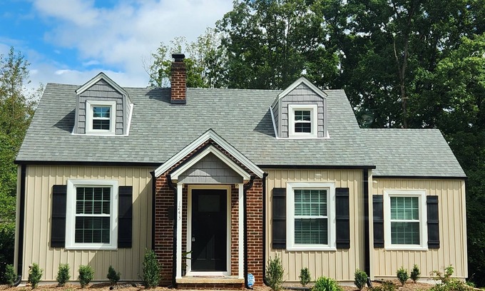 Winston - Salem House | Cozy cottage home within walking distance of next to Wake Forest University!
