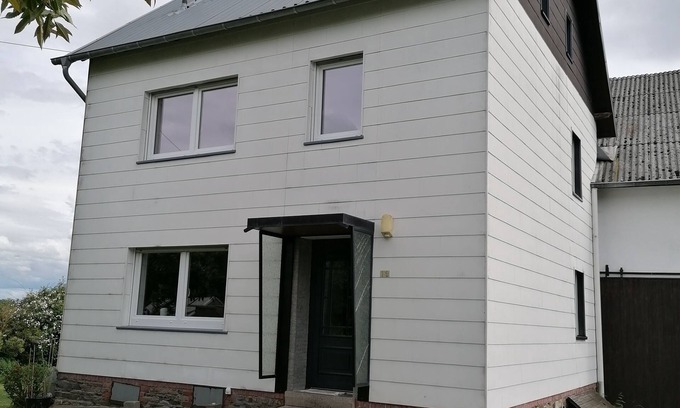 Breitscheid House | Cozy farmhouse in Breitscheid-Hollig near the Wiedtal valley.