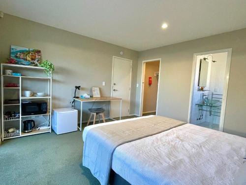 Rotorua House | Cozy Glenholme Ensuite