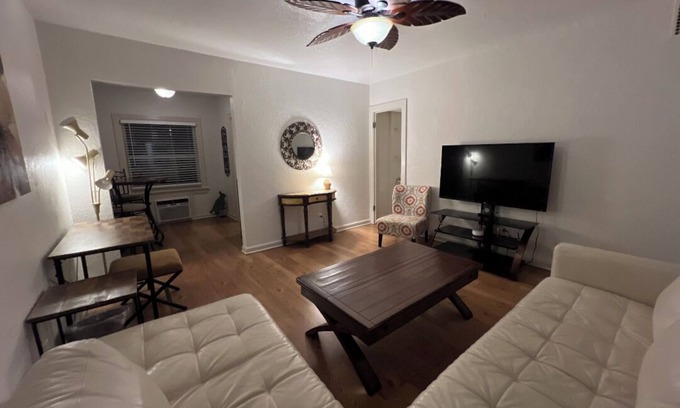 Gulfport Apartment | Cozy Gulfport Beach Cottage