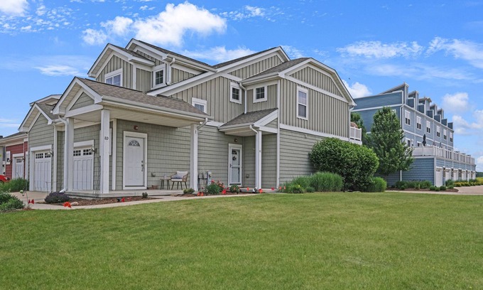 Ottawa Condo | Cozy Harbor Hideaway 3 Bed 3 Bath