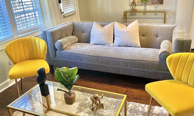 Montgomery Apartment | Cozy, Historic and Luxurious 2bd/1ba Duplex Apt