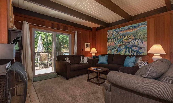 Olympic Valley House | Cozy Home for Vacation in Squaw