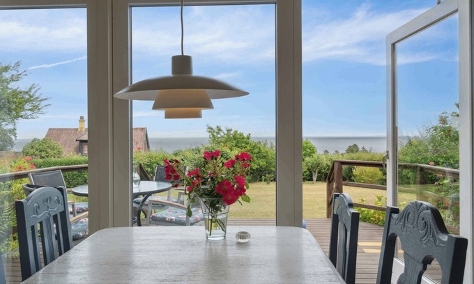 Sandkaas House | Cozy house with sea view and beautiful location