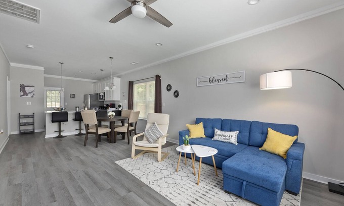 Charlotte House | Cozy & Modern Home Close to Uptown & Airport
