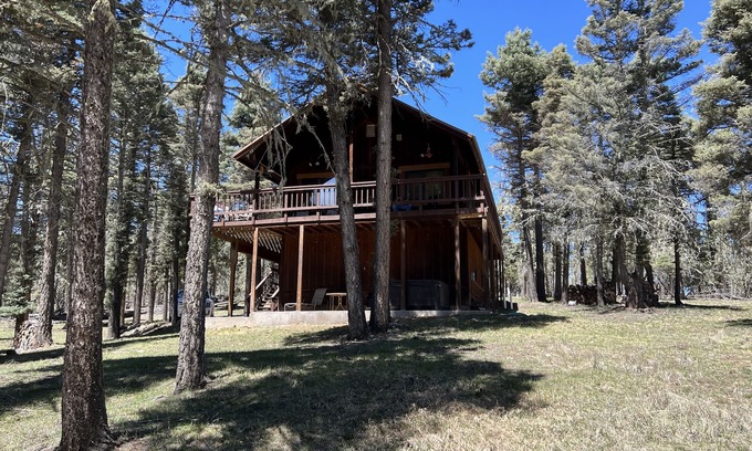 Angel Fire House | Cozy Mountain House convenient to all activities.