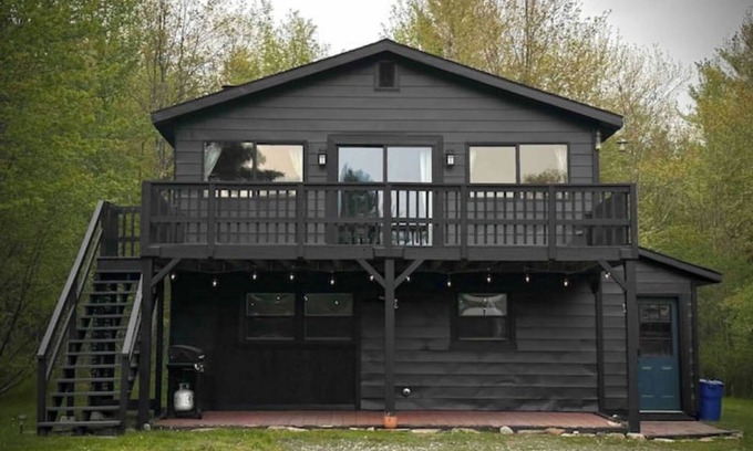 Wilmington House | Cozy Mountain House- 50 acres/Trails/Whiteface mnt