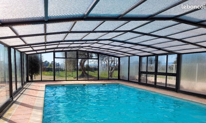 Beziers Cabin | Cozy place on the edge of the Canal du Midi