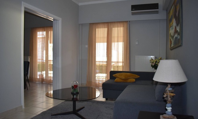 Kaisariani Apartment | Cozy Project Kaisariani