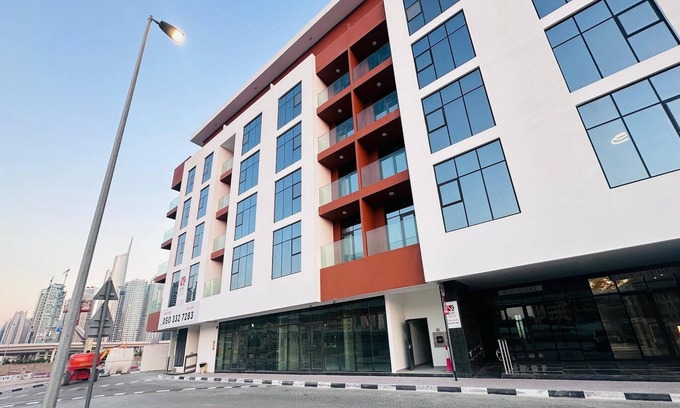 Dubai Sports City House | Cozy Retreat Near Burj Views