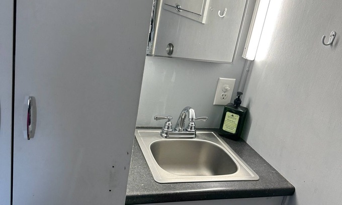 Dolan Springs House | Cozy RV in Pleasant Dolan Springs with WiFi AC coffee maker kitchen microwave