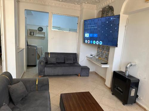 Hydra Apartment | Cozy spacious & quite Apt