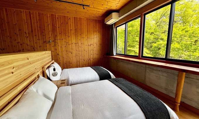 Akiruno House | Cozy spacious suite by the creek/Tateya vacation 60
