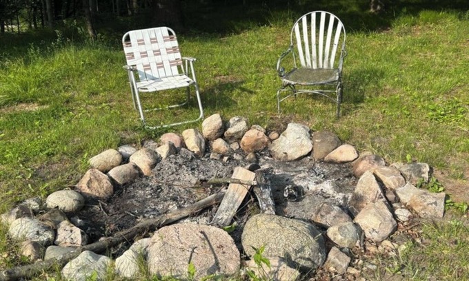 Chase Cabin | Cozy Stay for Rec and Hunting on 16 Wooded Acres in Lake County