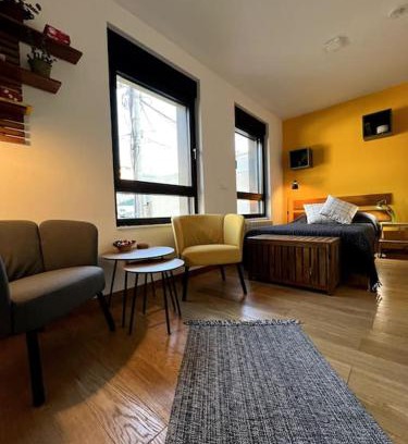 Vracar Apartment | Cozy stay near the city center