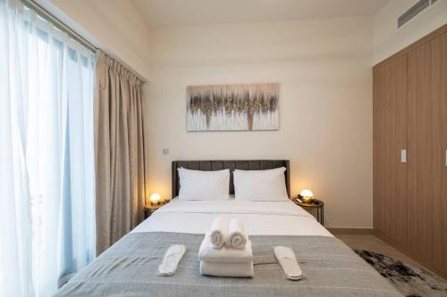 Nad Al Sheba Apartment | Cozy Studio by Skylight Azizi Riviera 41