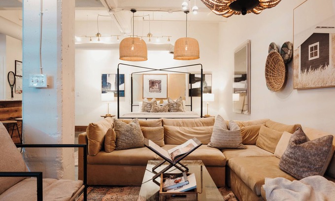 Old Fourth Ward Apartment | Cozy studio on the ATL Beltline FREE Parking!