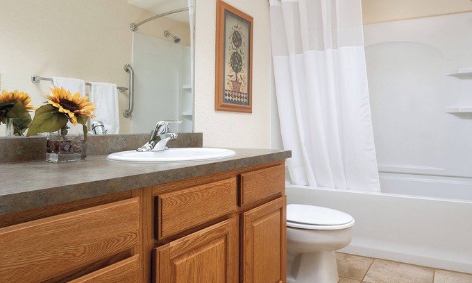 Afton Resort | Cozy Studio w/Full Kitchen, Fireplace, Nearby State Park & River Activities