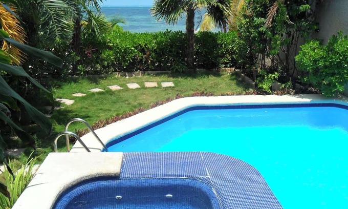 Puerto Juarez Apartment | Cozy Studio with access to the beach and pool