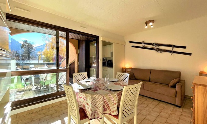 Briancon Apartment | Cozy Studio with Balcony, 250m from Prorel Cable Car in Briançon