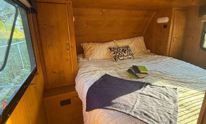 Milton House | Cozy Trailer in Gorgeous Milton with AC